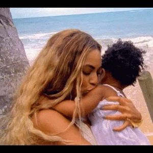 Meet your Posher, Shaina